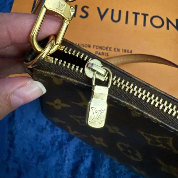 Louis vuitton pochette accessories - Picture 5 of 17